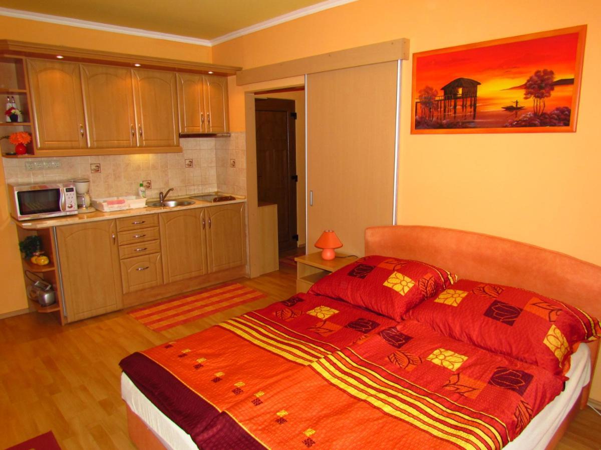 Balaton Wellness Apartman Siófok Extérieur photo