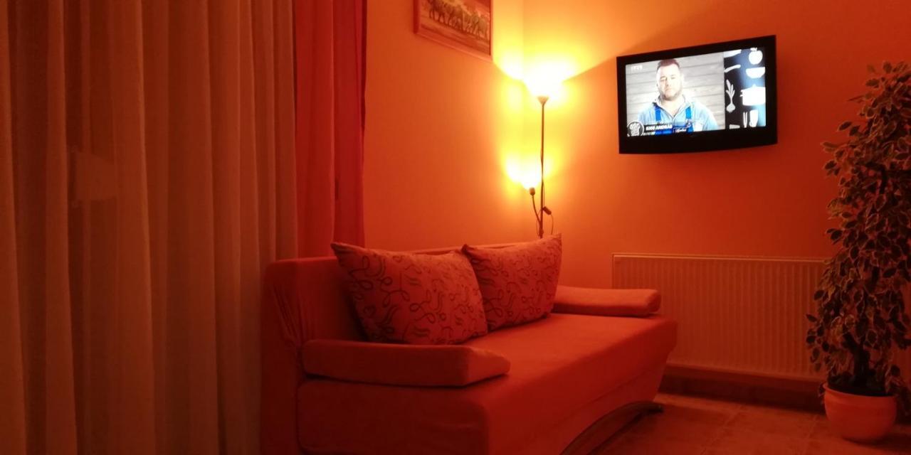 Balaton Wellness Apartman Siófok Extérieur photo