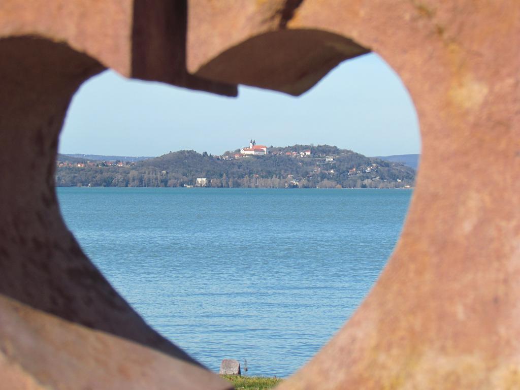 Balaton Wellness Apartman Siófok Chambre photo